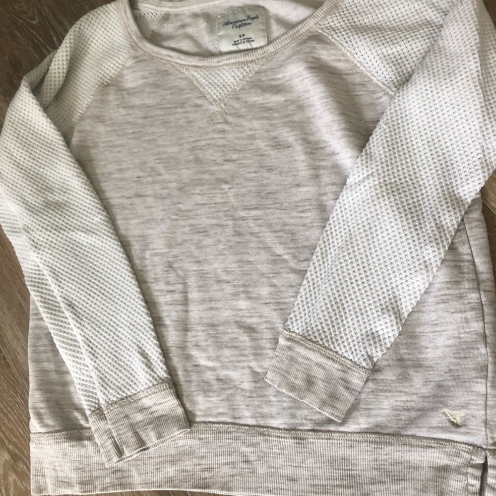 American Eagle sweatshirt